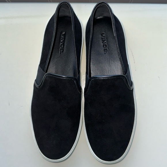 New Vince Suede Shoes. Black. Size 7.5. - Picture 1 of 6